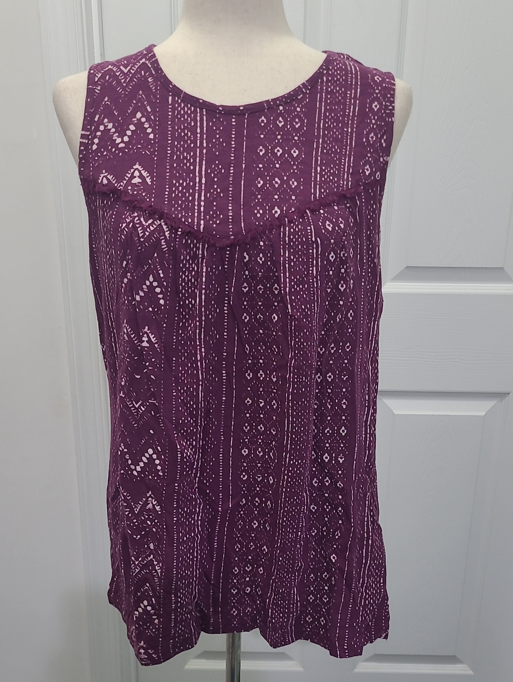 Sonoma Goods For Life Sleeveless Purple Patterned Fringe Top